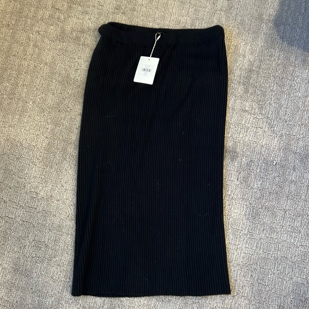 Downeast black ribbed skirt